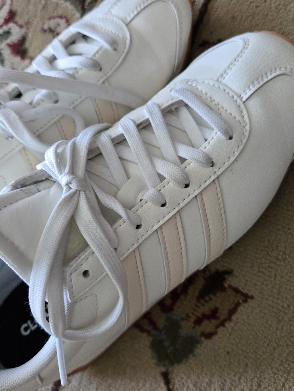 adidas White Low-Top Sneakers with Gum Sole - Picture 2 of 7